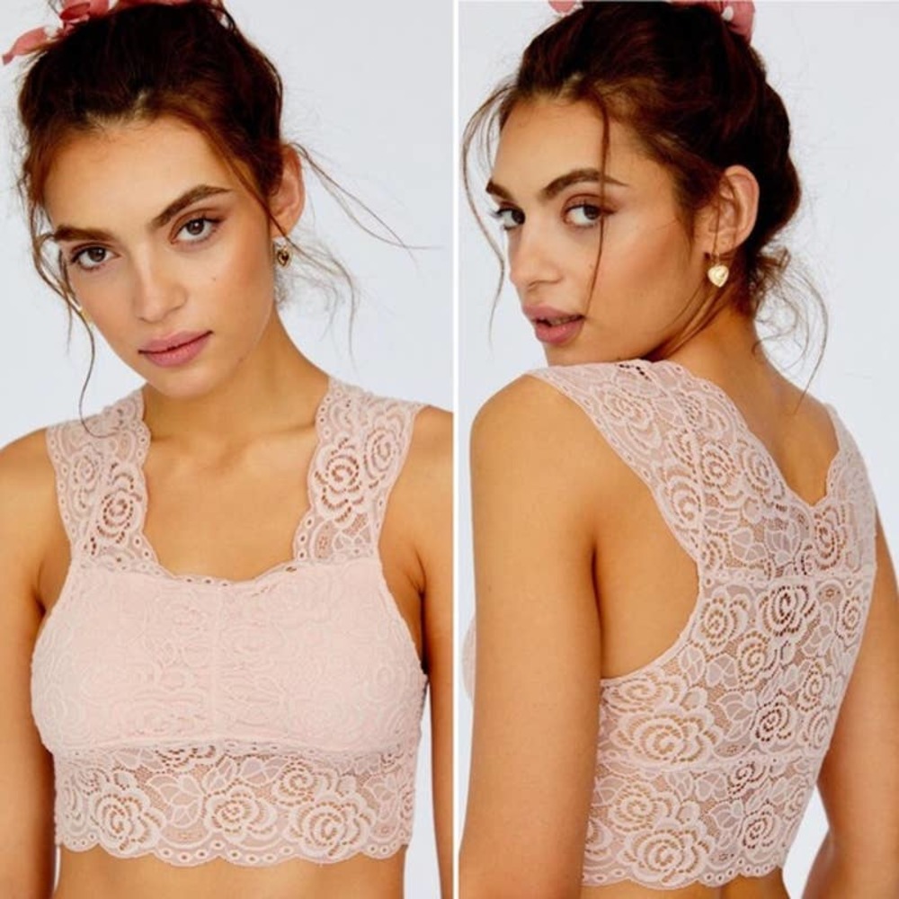 Free People Chase Me Lace Bralette Brami in Ballet Pink Lace Crop Tank Top Small
